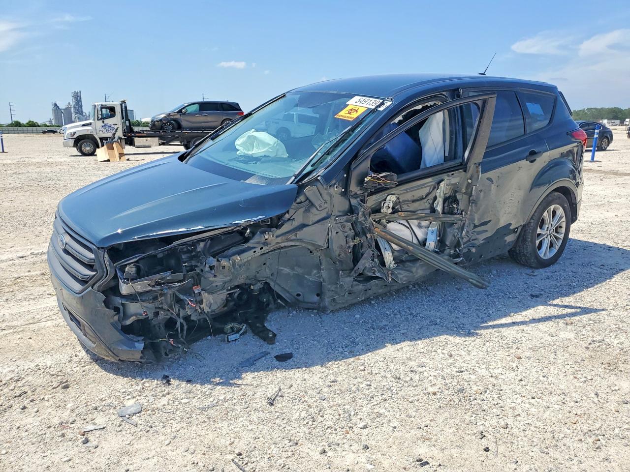 Salvage Ford Escape Image