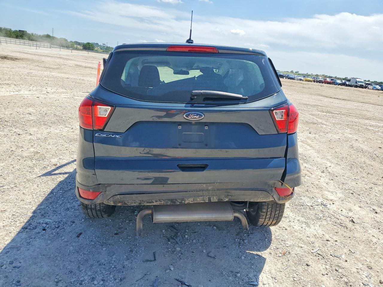 Ford Escape S