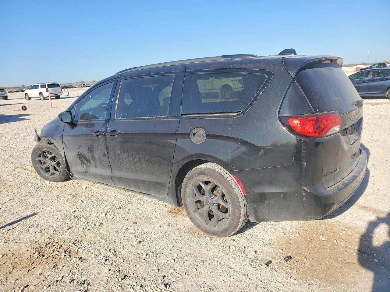 Chrysler Pacifica Touring L Plus