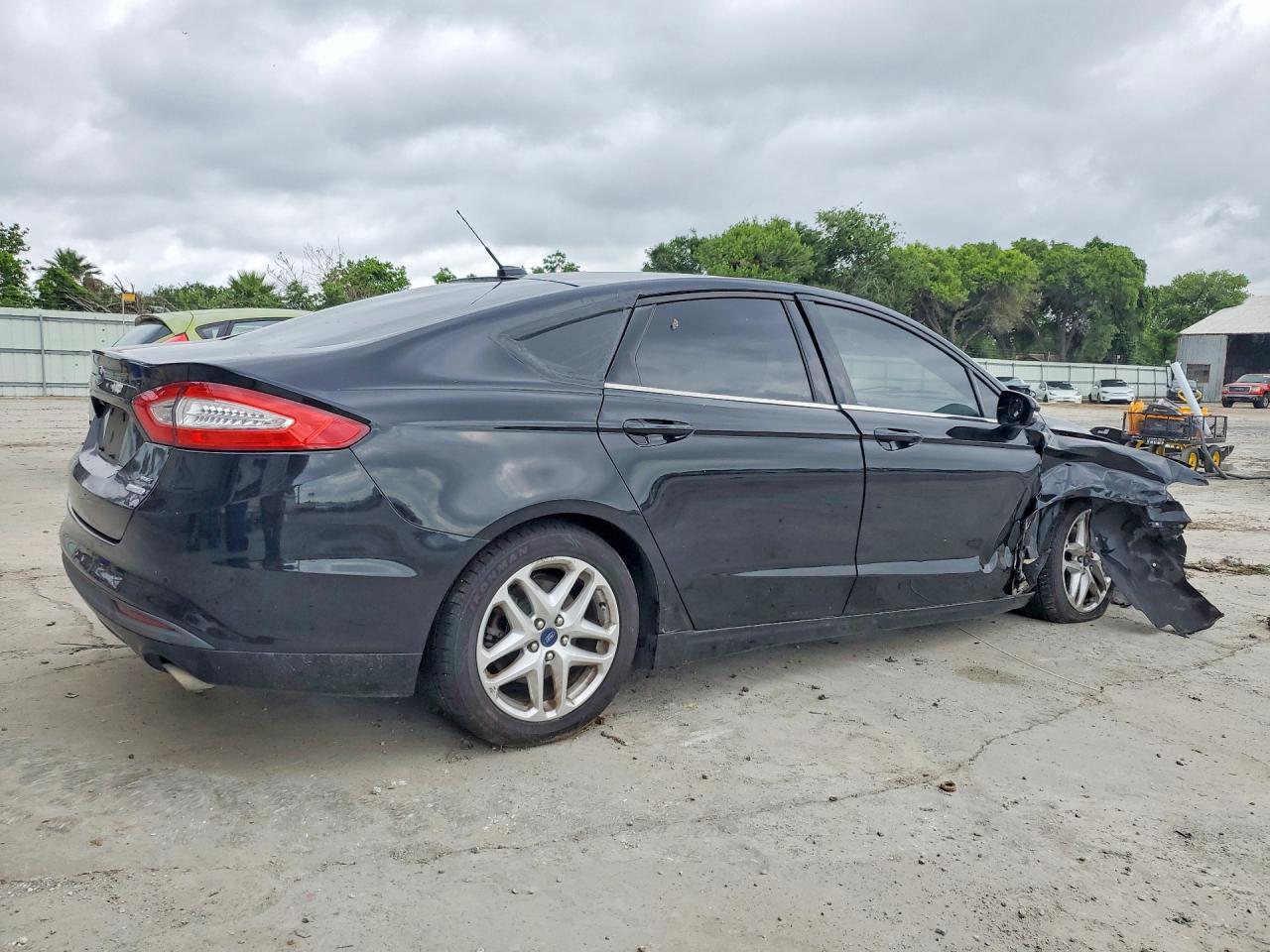 Ford Fusion Se