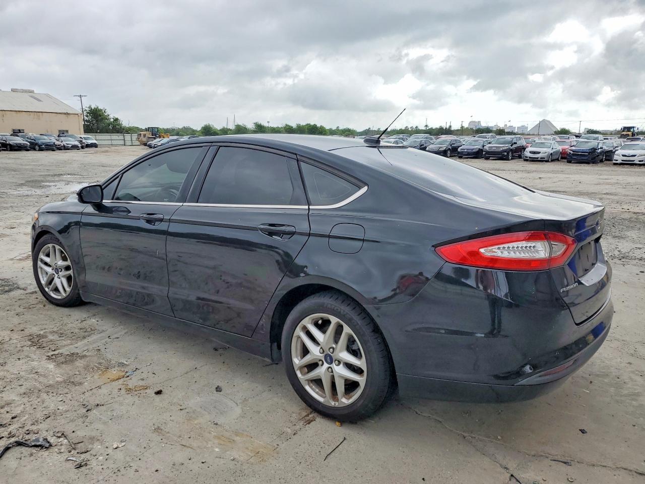 Ford Fusion Se