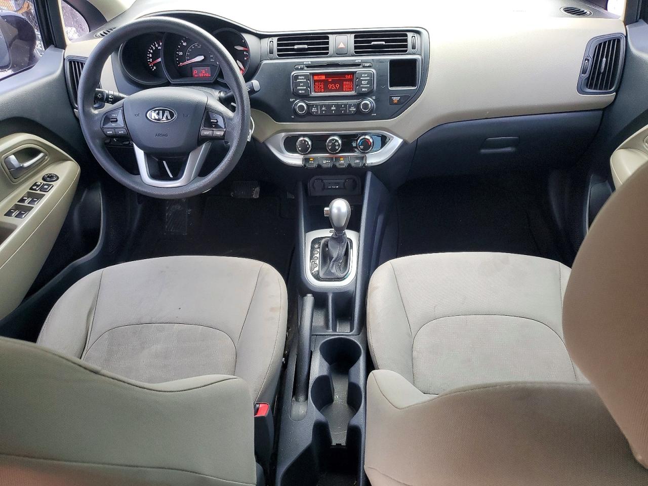 Kia Rio Lx