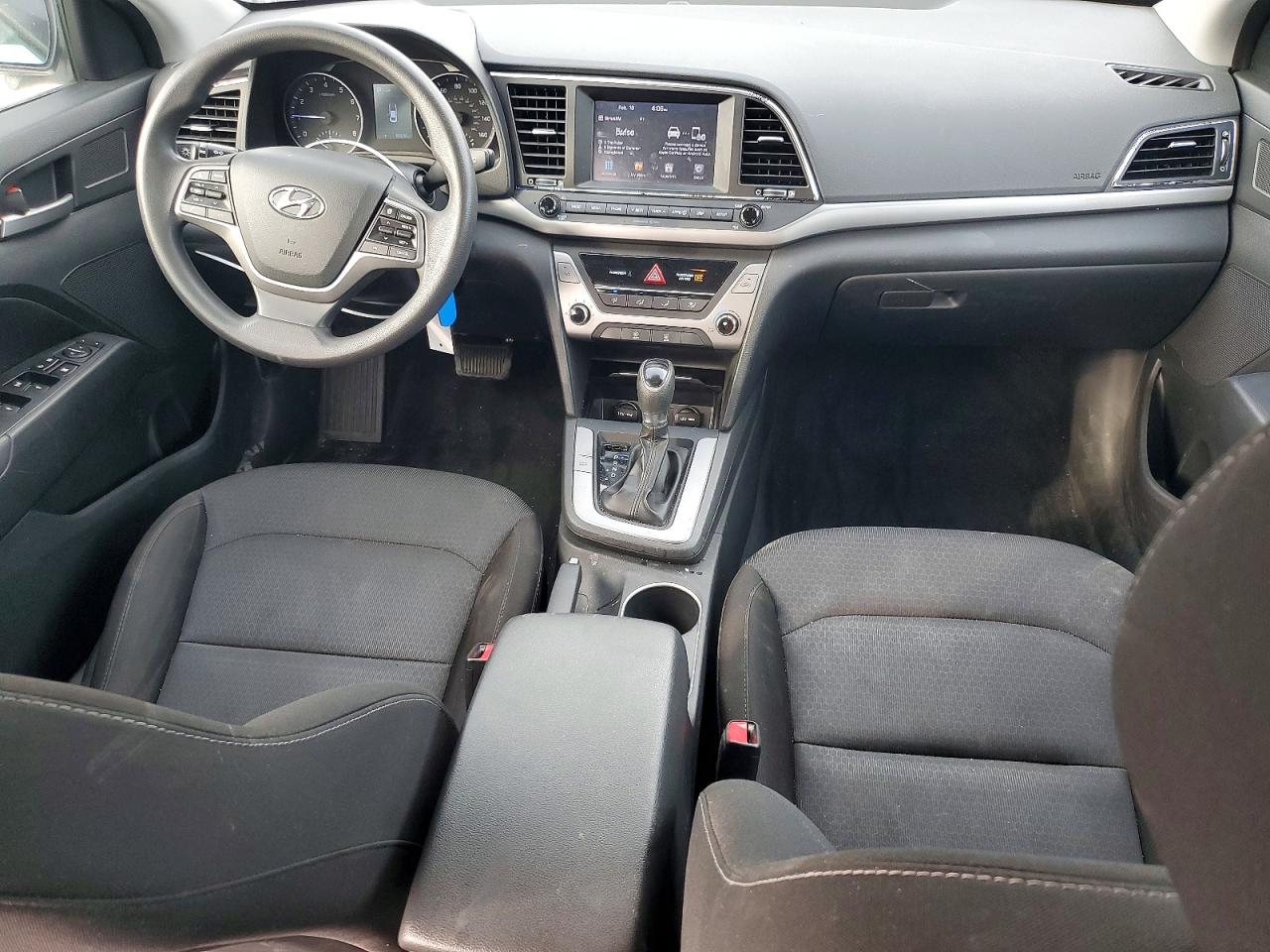 Hyundai ELANTRA Sel