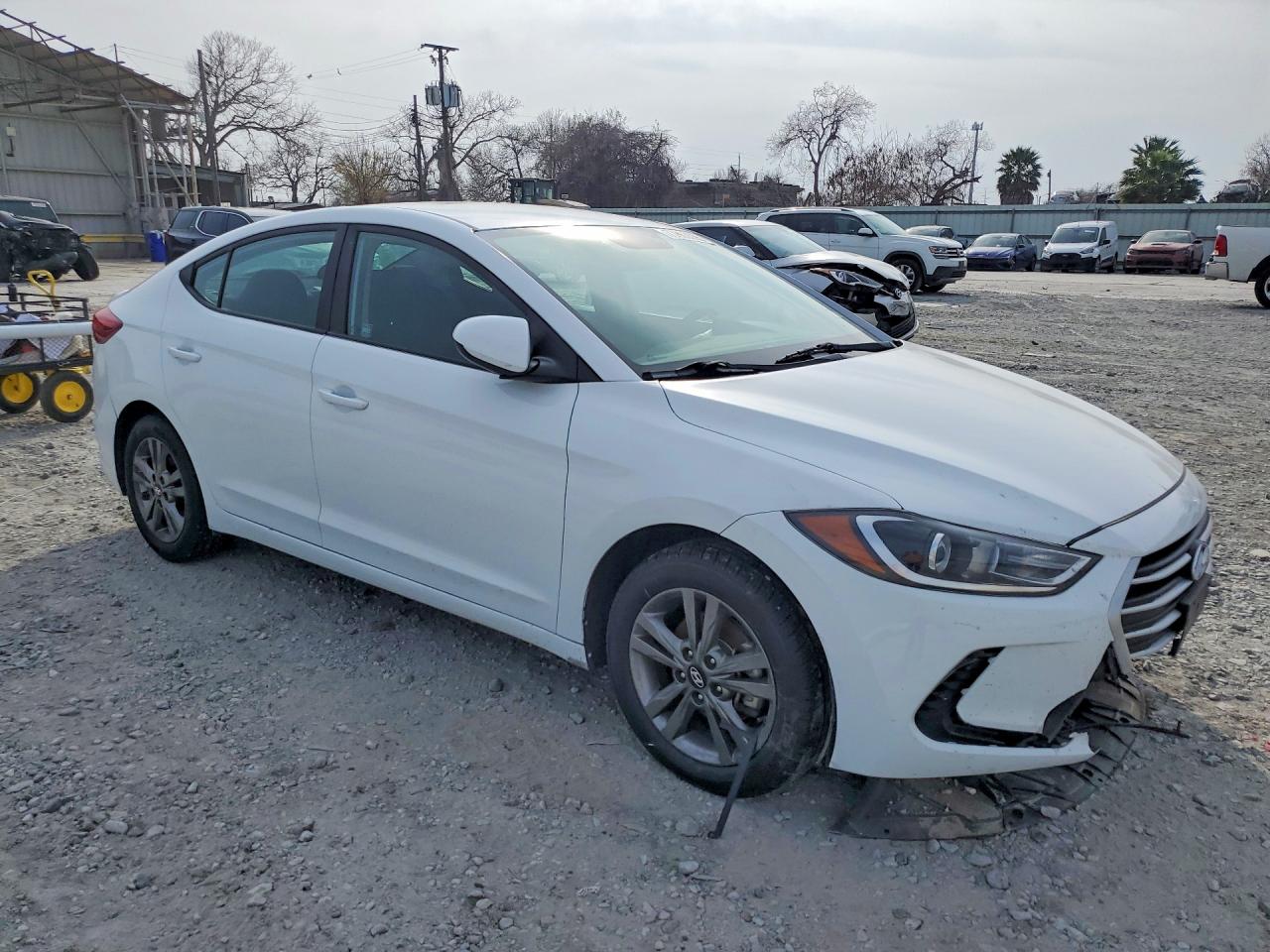 Hyundai ELANTRA Sel