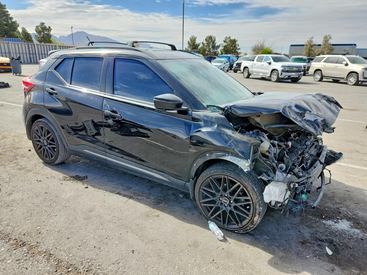 Nissan Kicks Sr