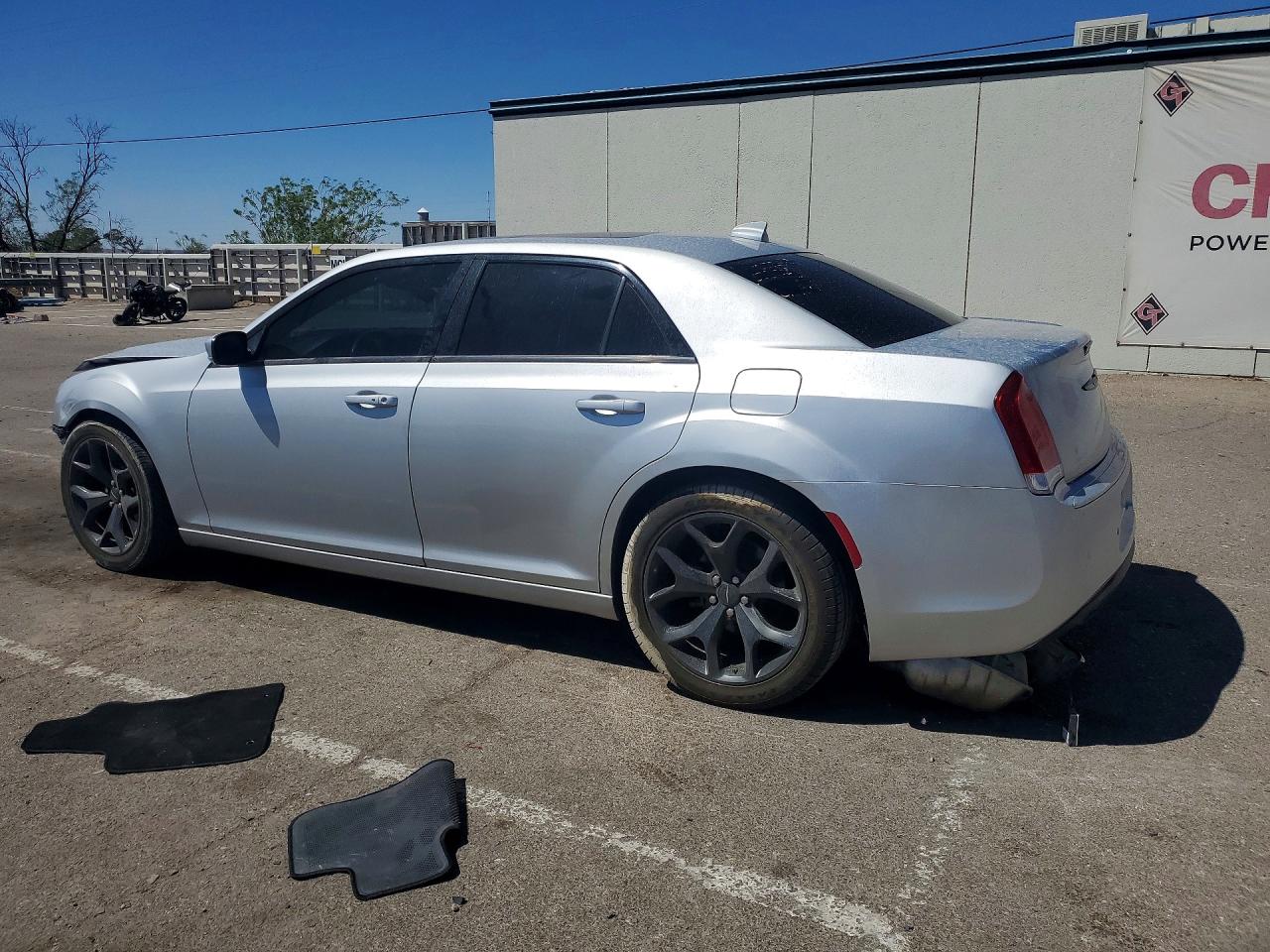 Chrysler 300 S