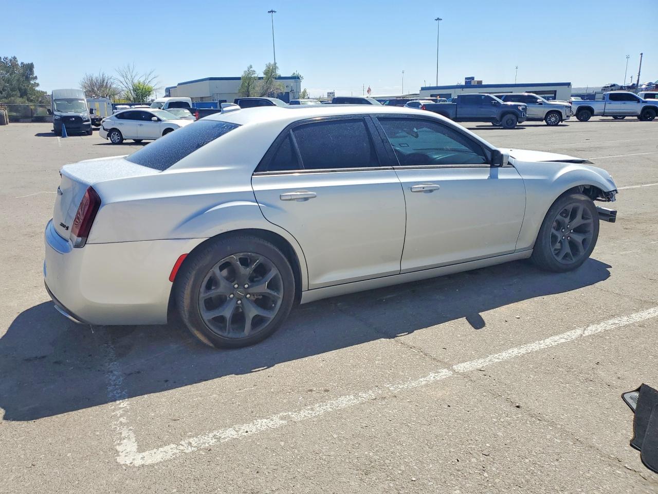 Chrysler 300 S