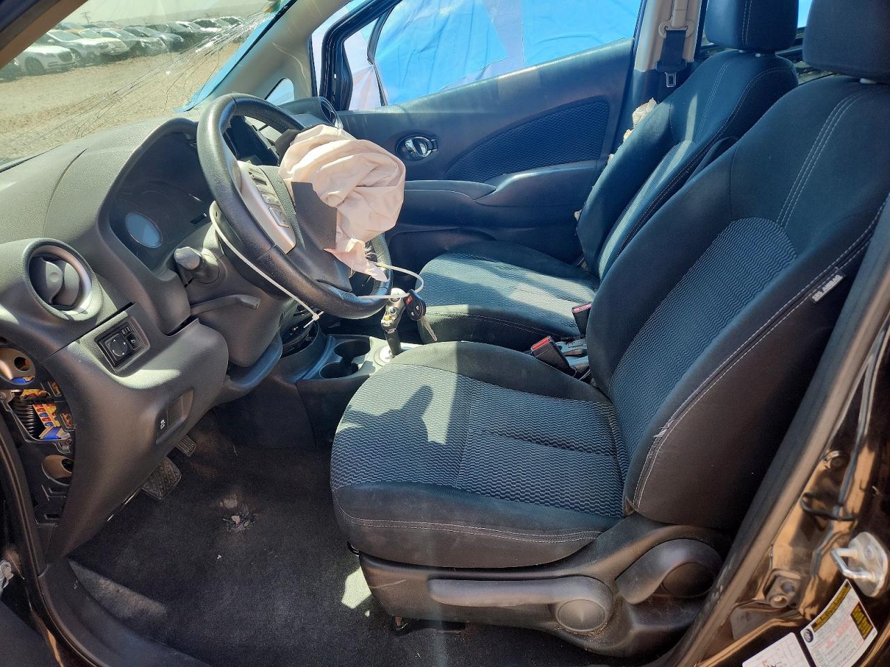 Nissan Versa Sv