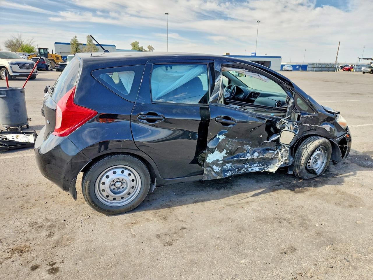 Nissan Versa Sv