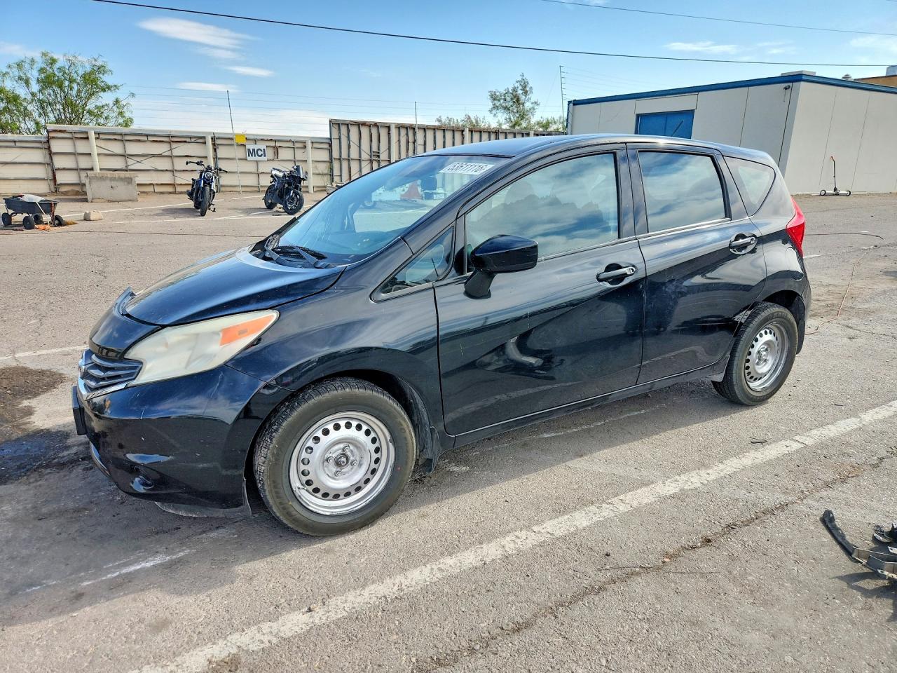 Salvage Nissan Versa Image