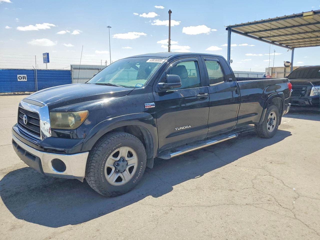 Salvage Toyota Tundra Image