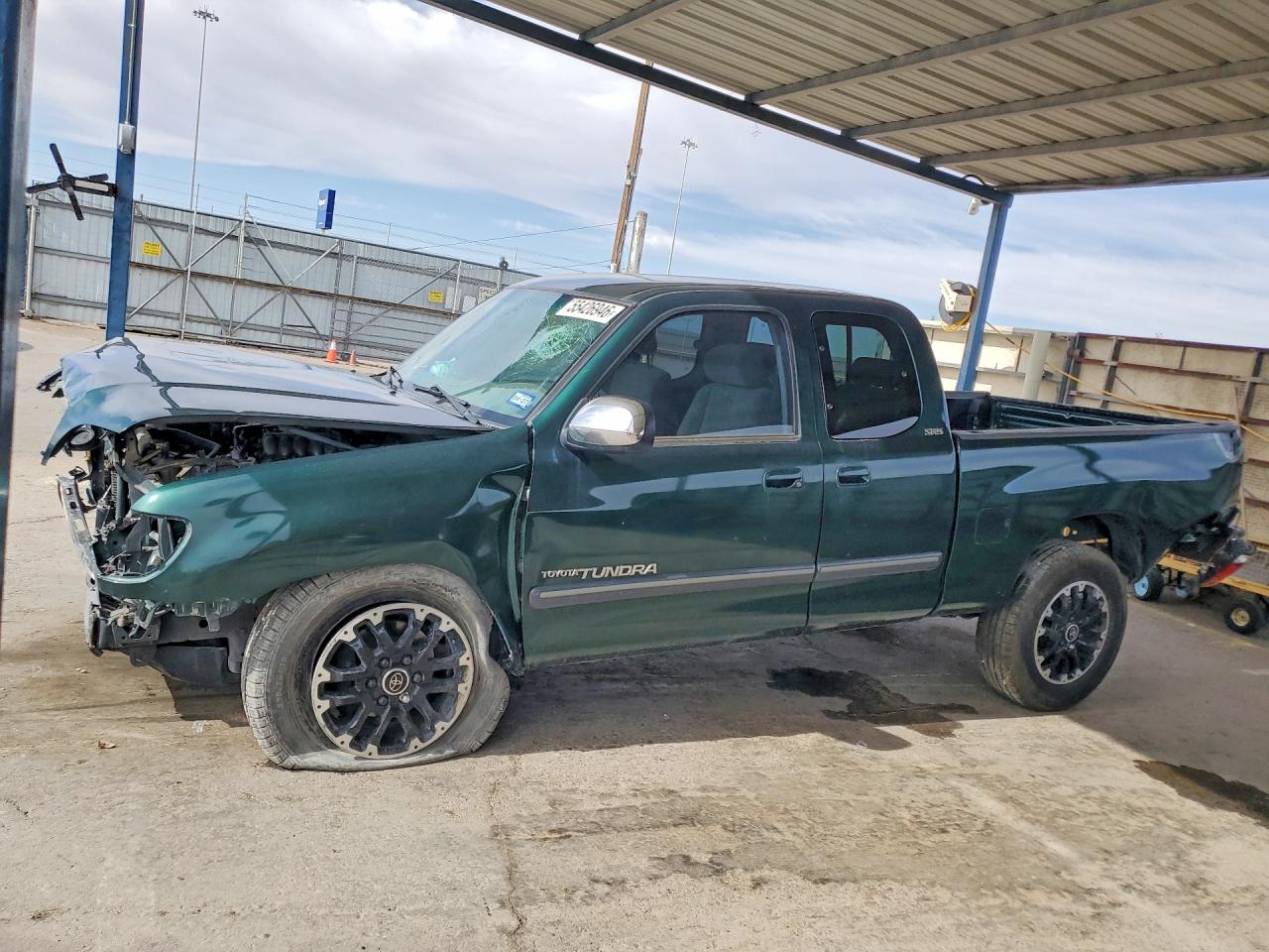 Salvage Toyota Tundra Image