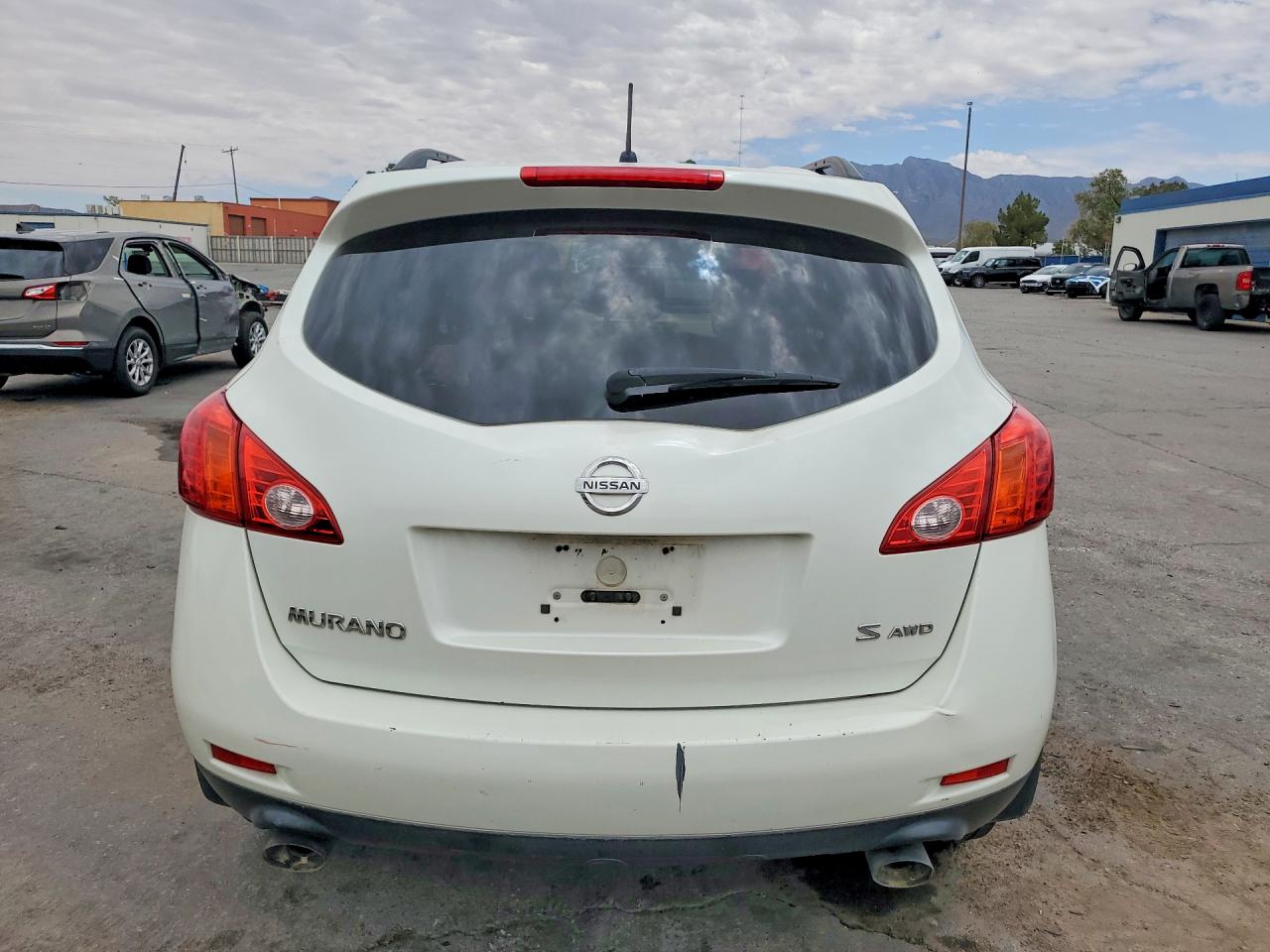 Nissan Murano S