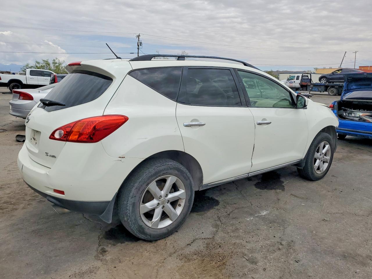 Nissan Murano S