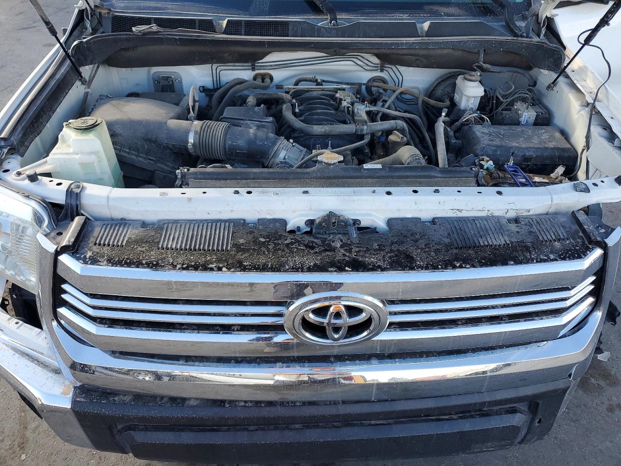 Toyota Tundra Sr5