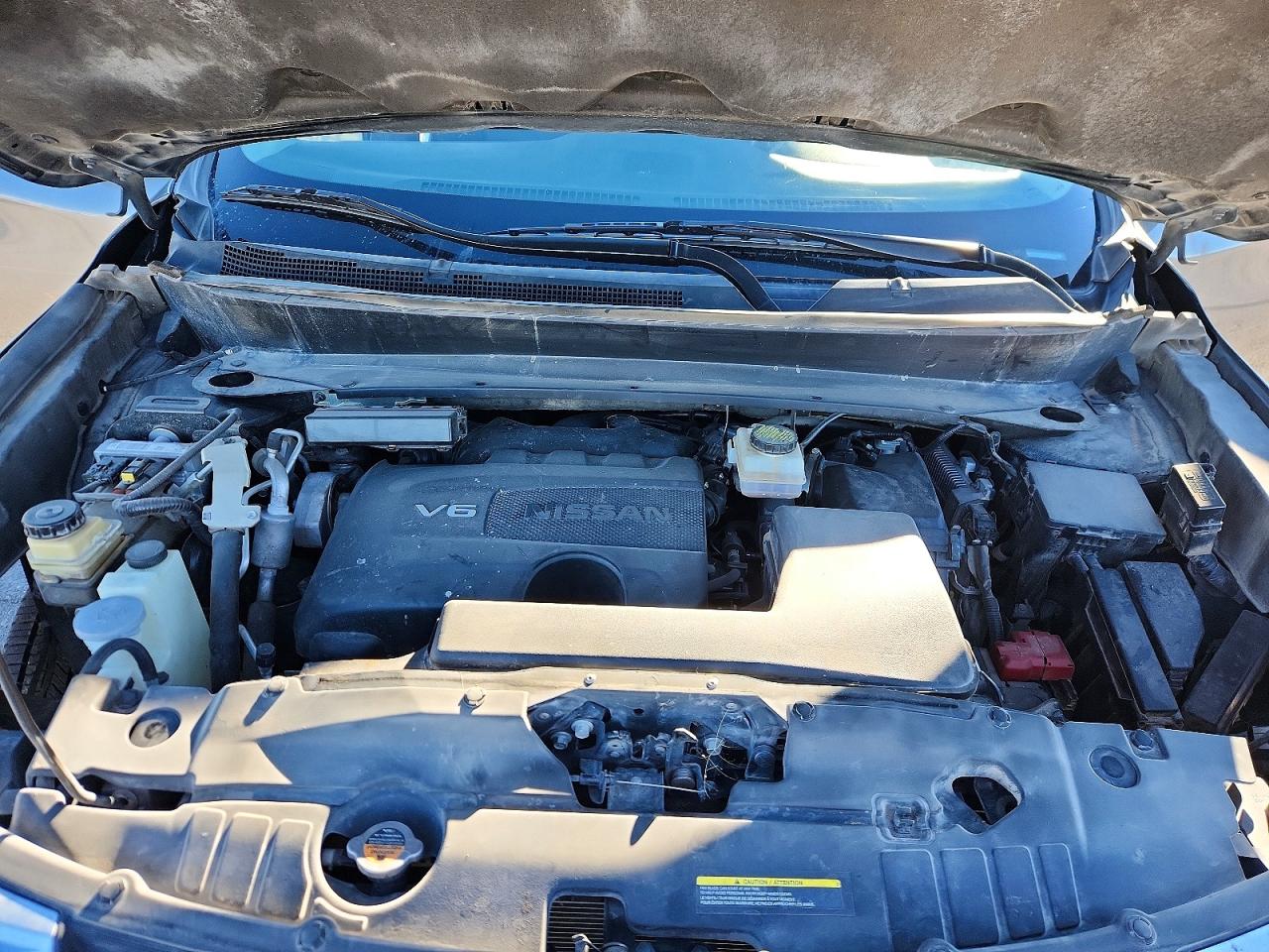 Nissan Pathfinder S