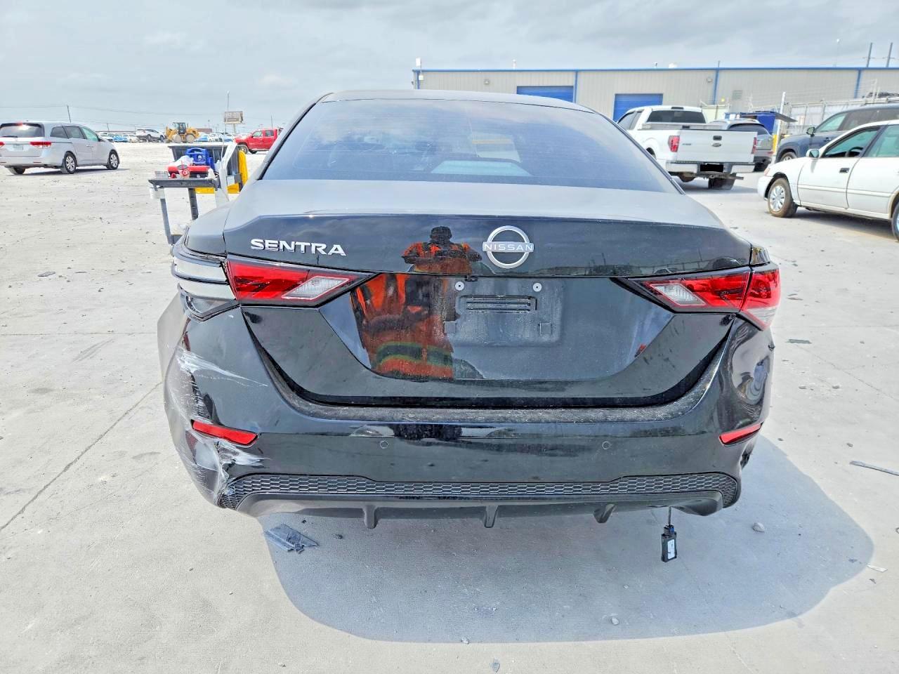 Nissan Sentra S