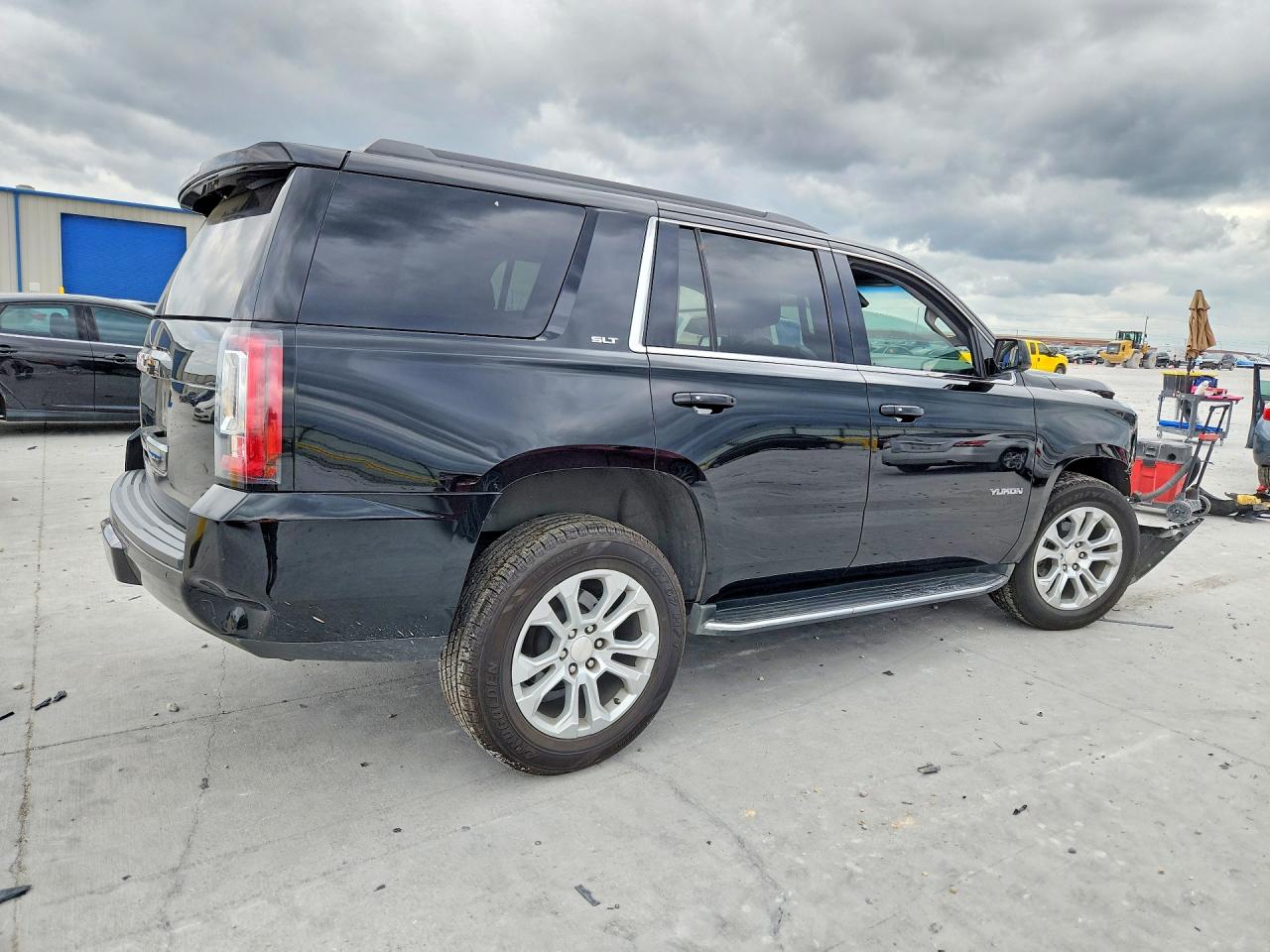 GMC Yukon Slt