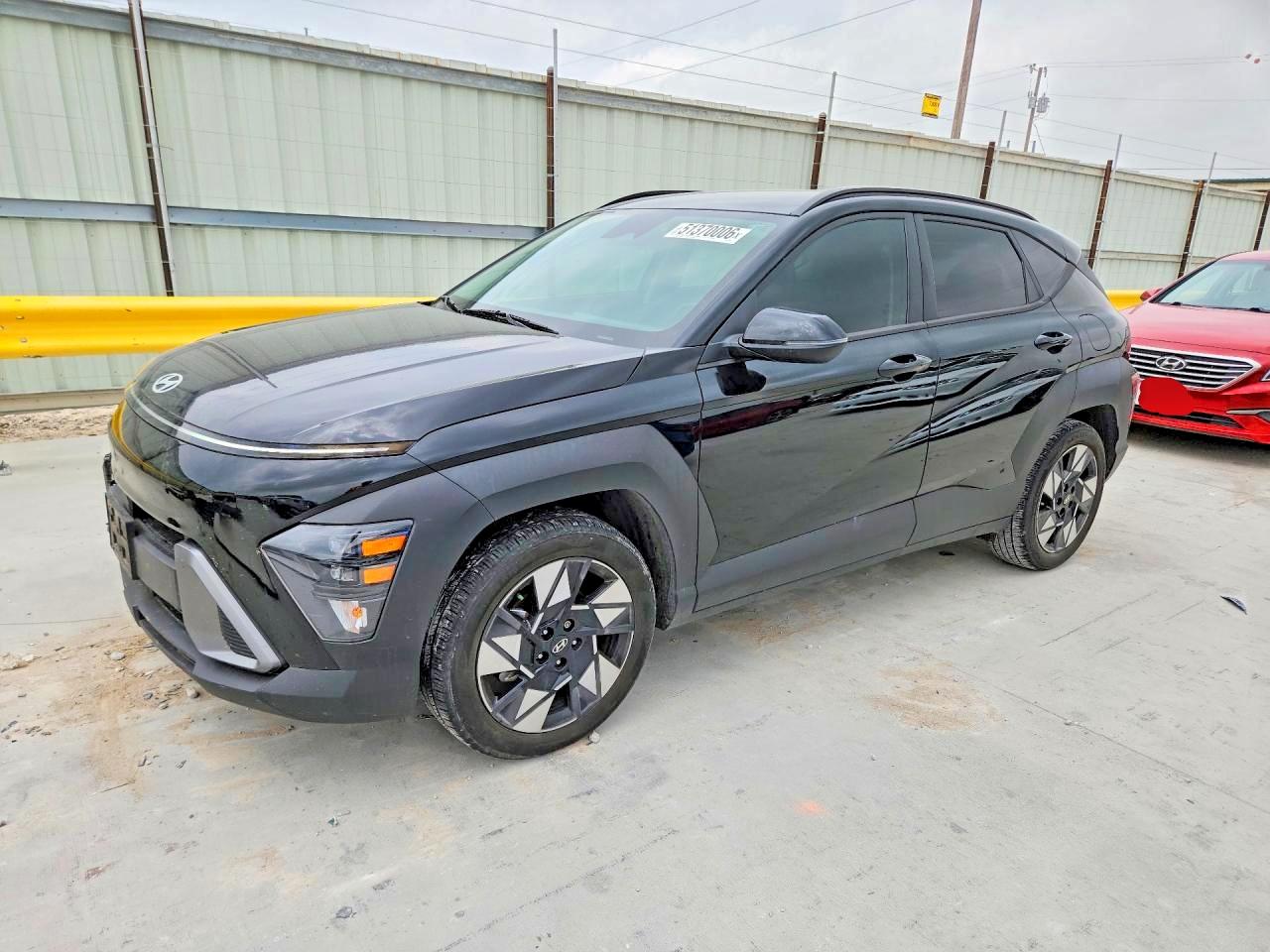 Salvage Hyundai KONA Image