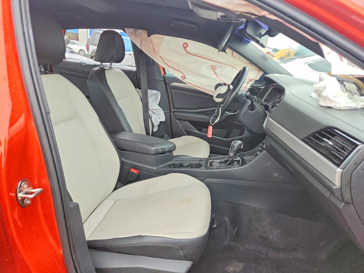 Volkswagen Jetta S