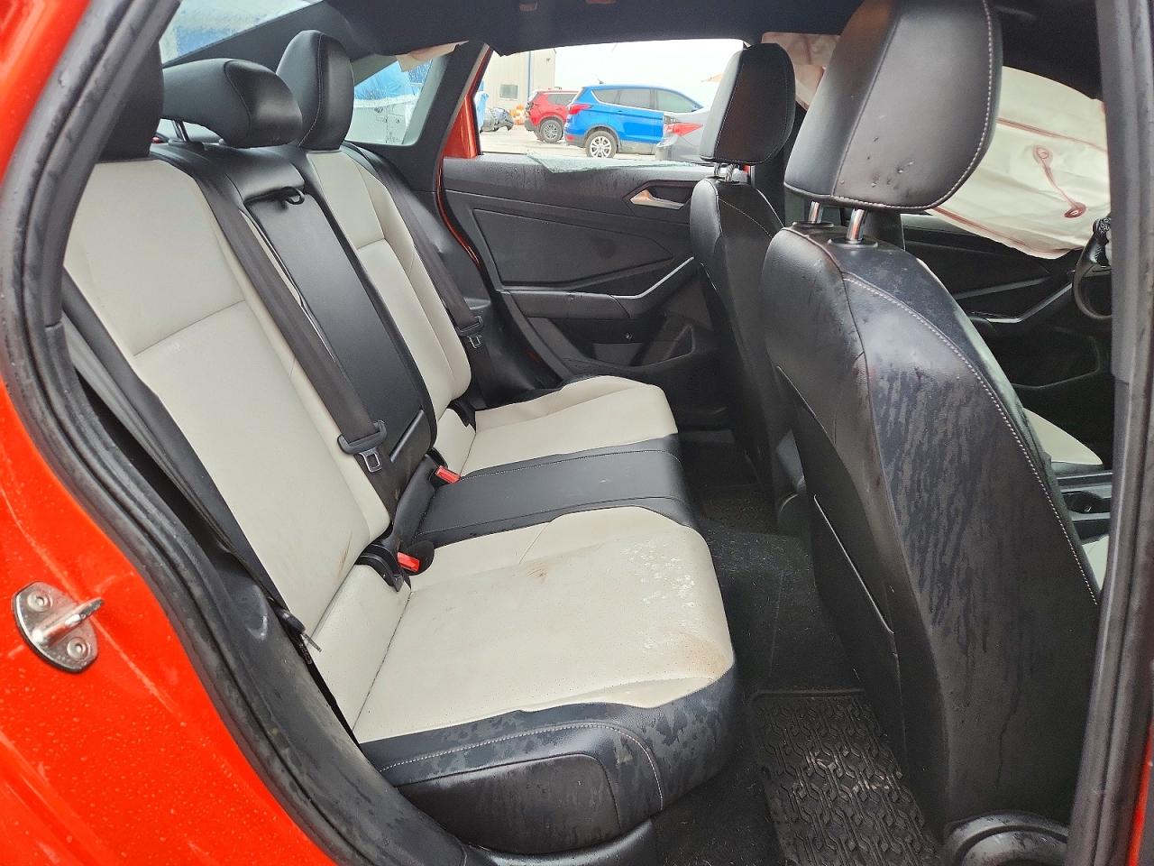 Volkswagen Jetta S