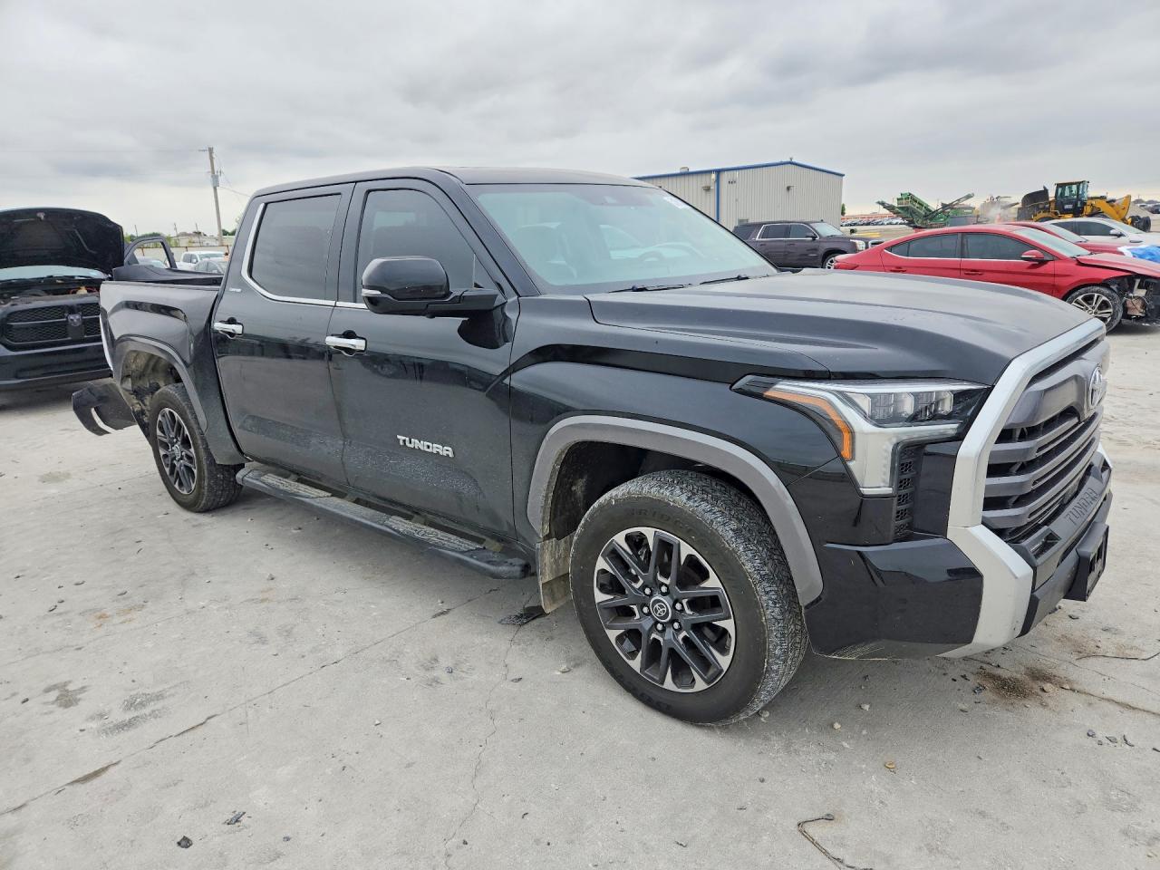 Toyota Tundra Crewmax Limited