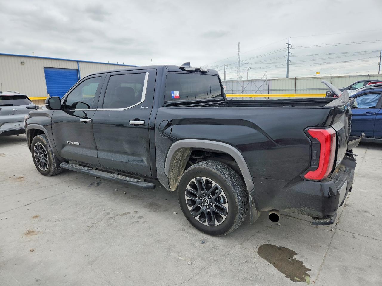 Toyota Tundra Crewmax Limited