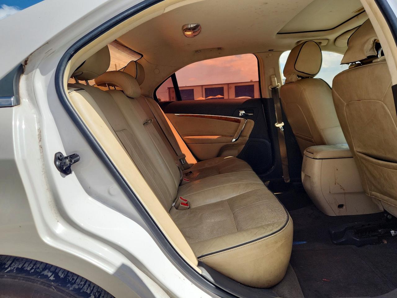 Lincoln MKZ Hybrid