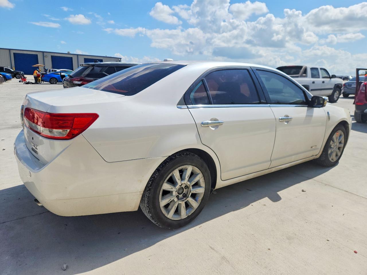 Lincoln MKZ Hybrid