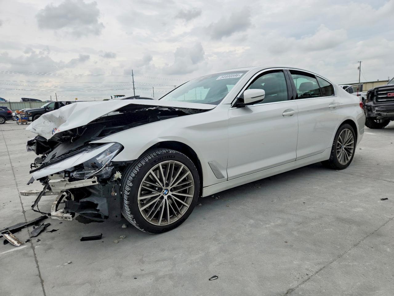 Salvage BMW 5 Series Image