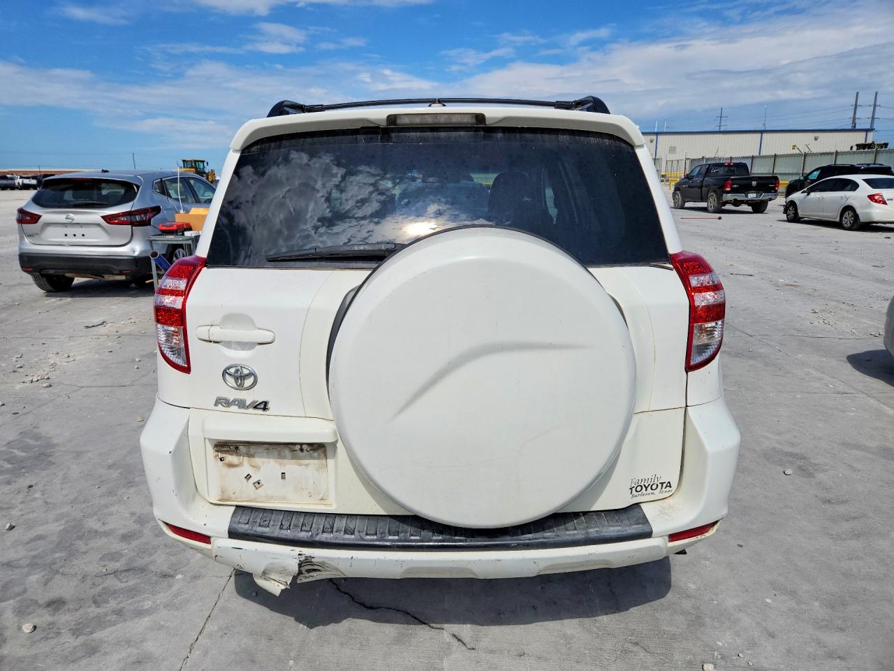 Toyota RAV4 Base