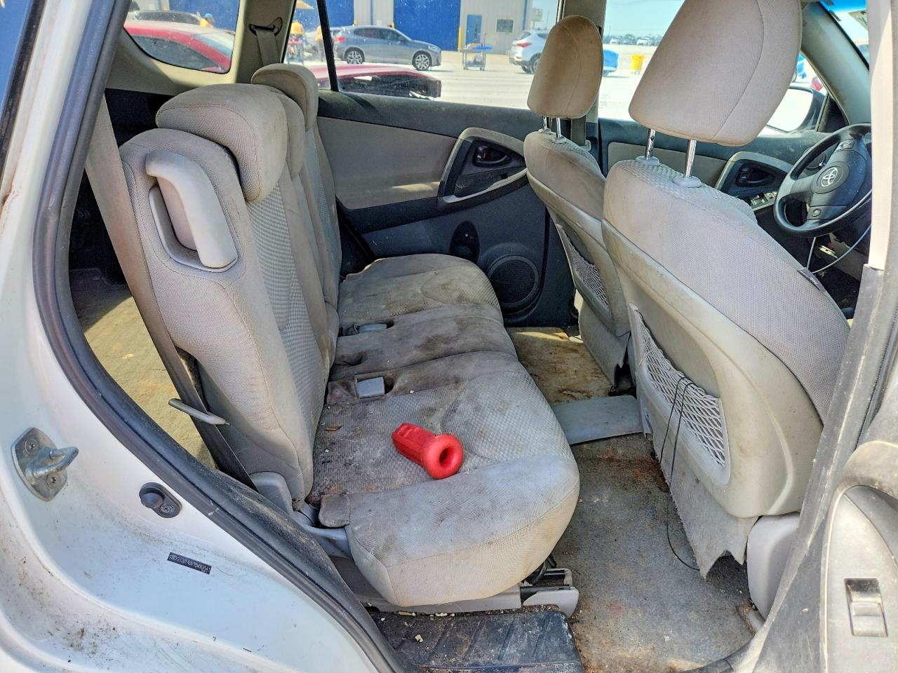 Toyota RAV4 Base