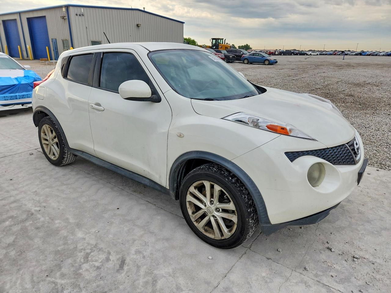 Nissan JUKE S