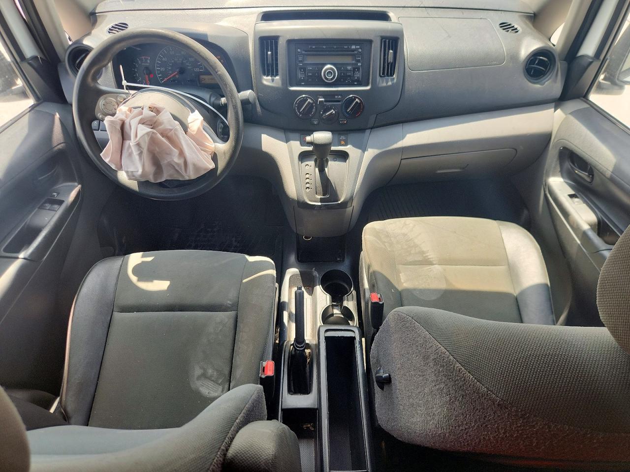 Nissan Nv S