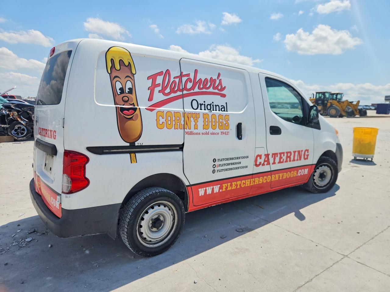 Nissan Nv S
