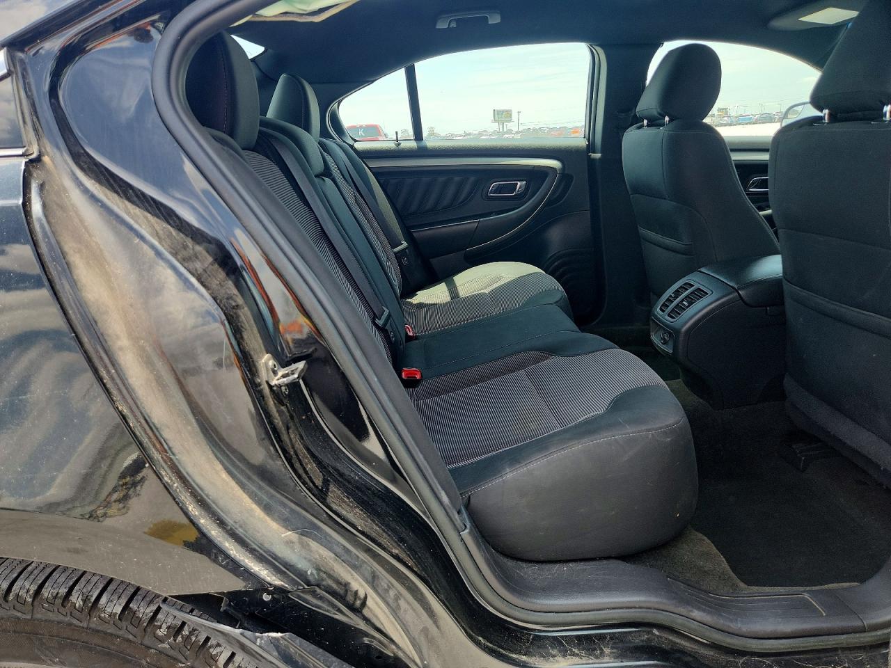 Ford Taurus Sel