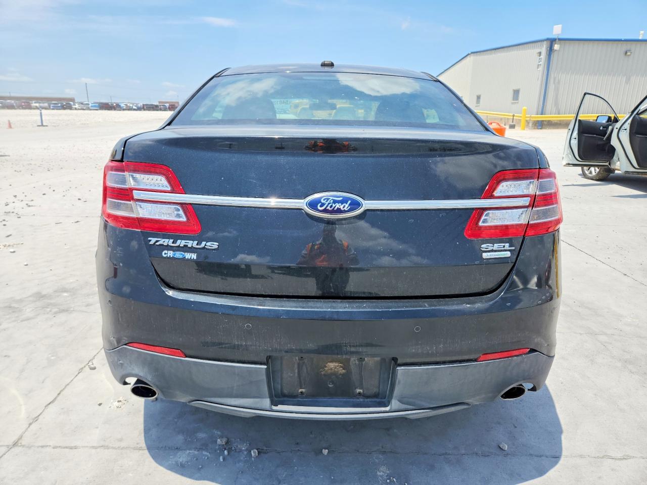 Ford Taurus Sel