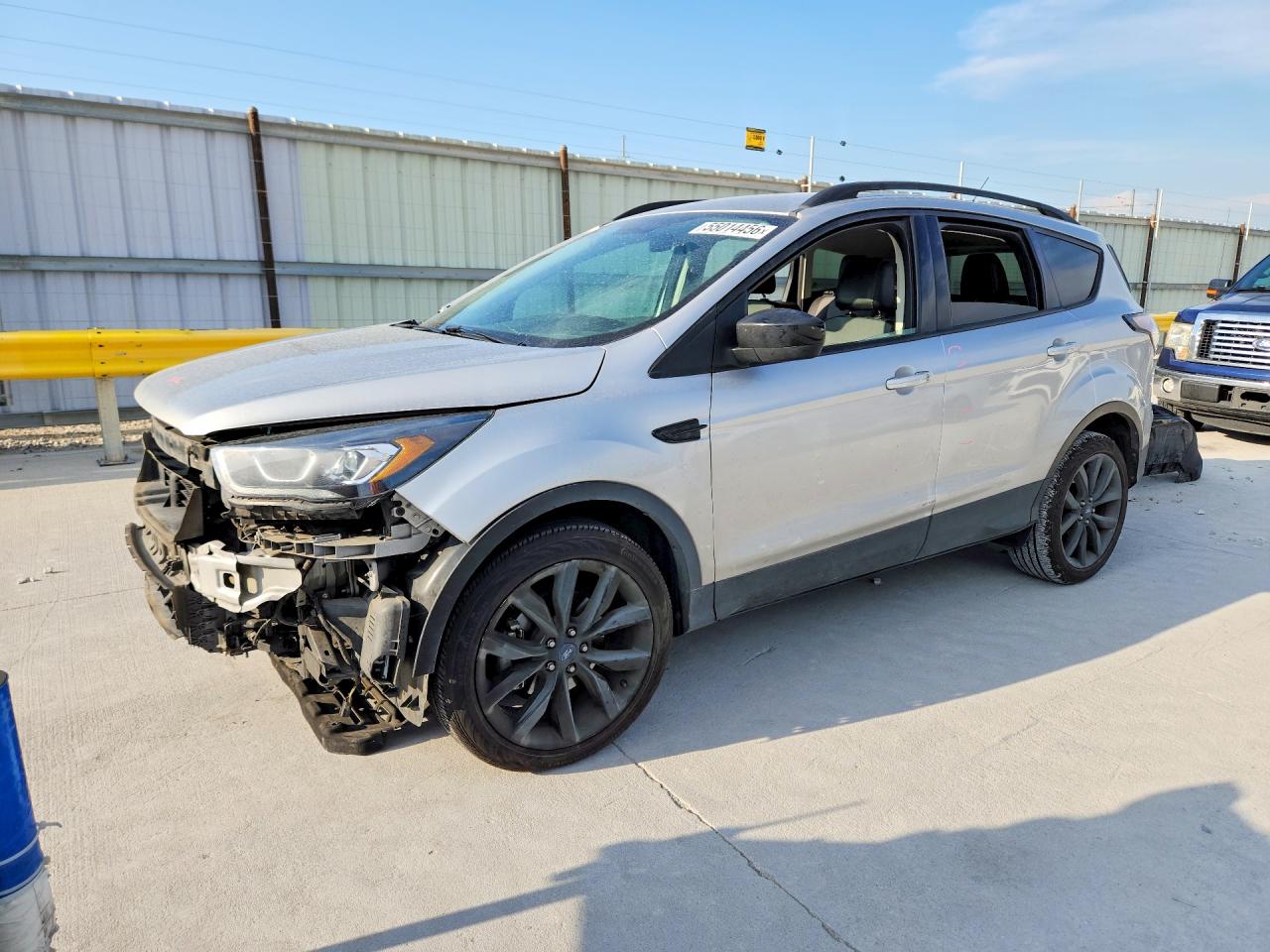 Salvage Ford Escape Image