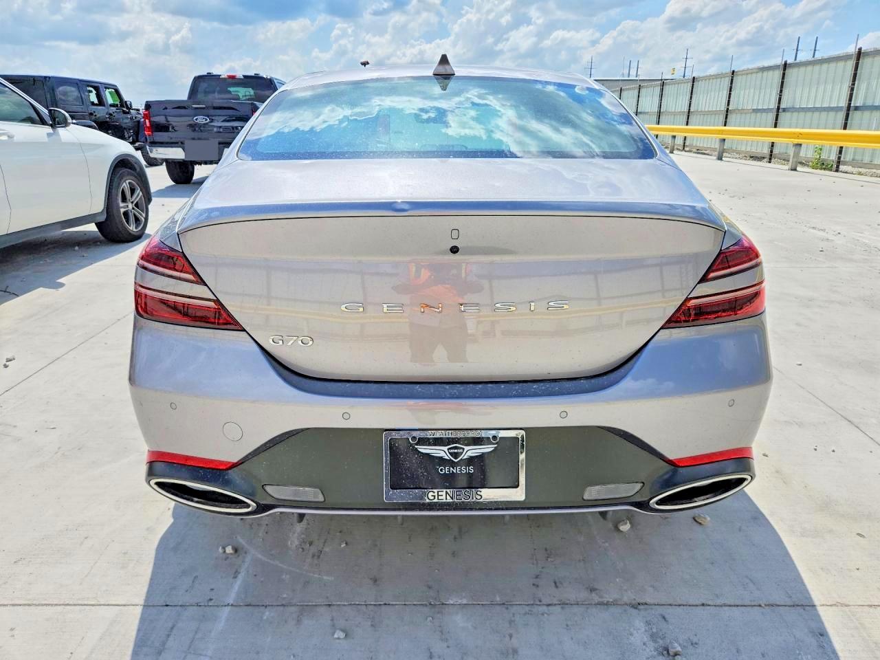 Genesis G70 2.5t Sport Prestige