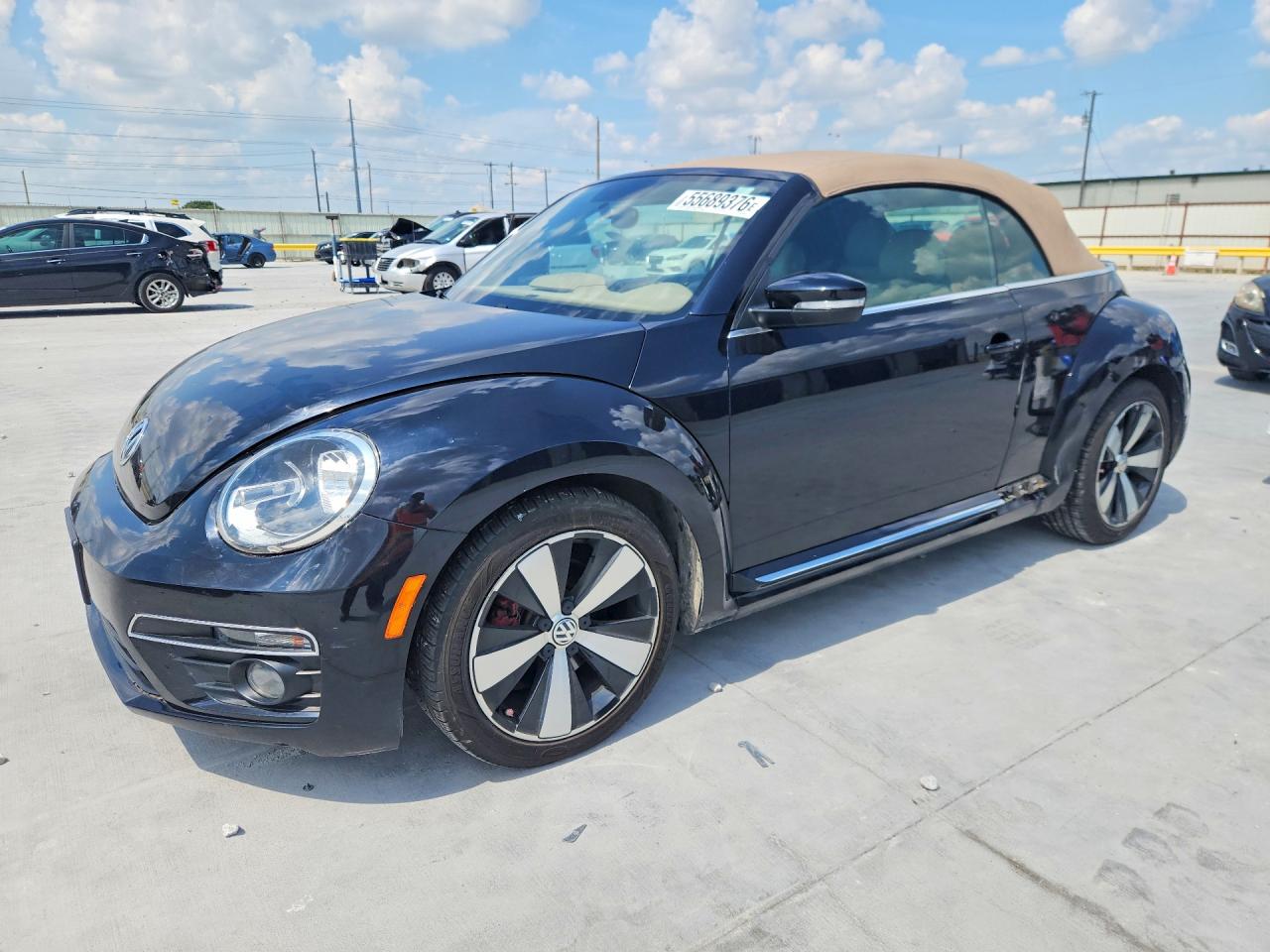 Salvage Volkswagen Beetle Image