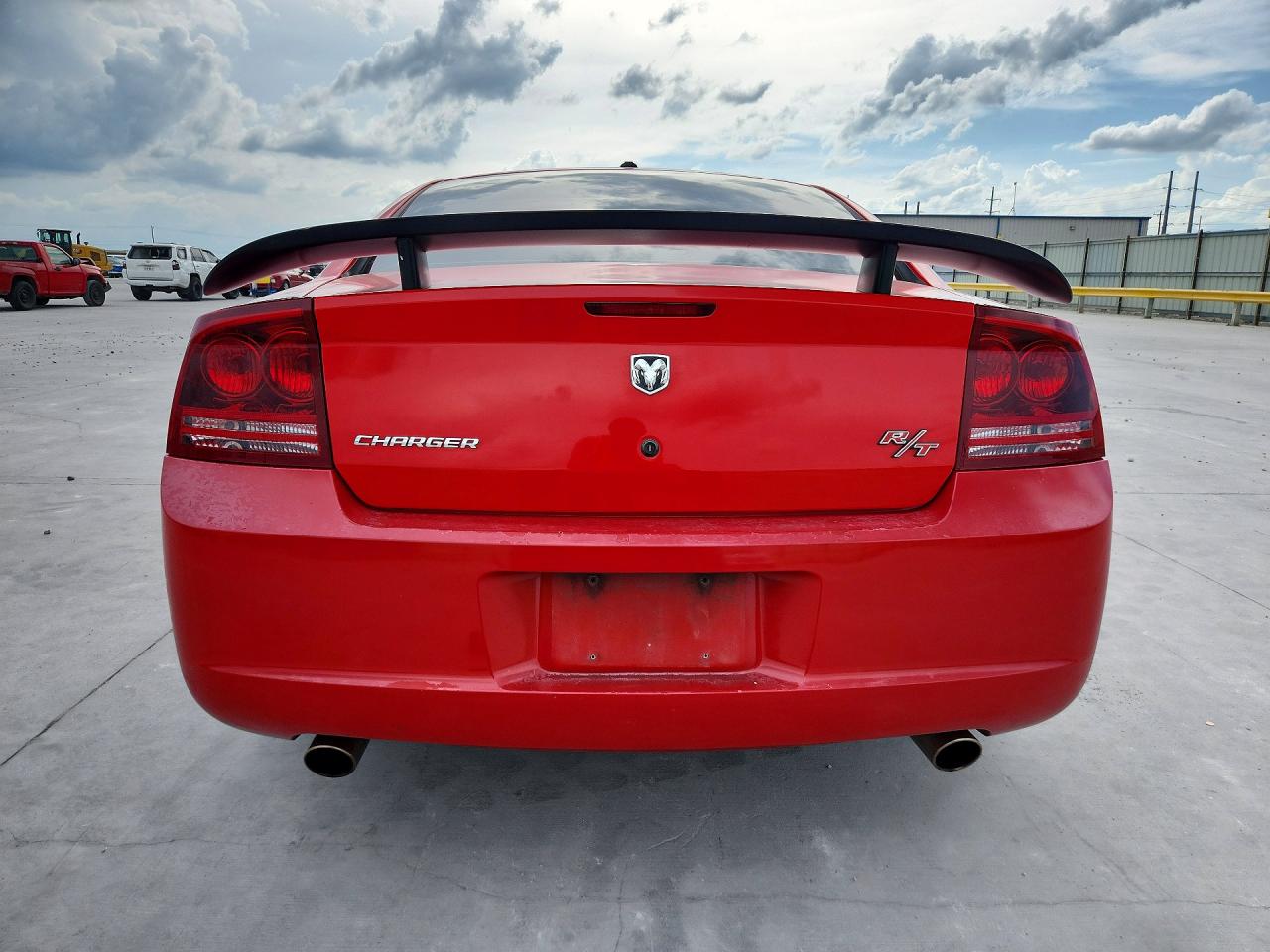 Dodge Charger R