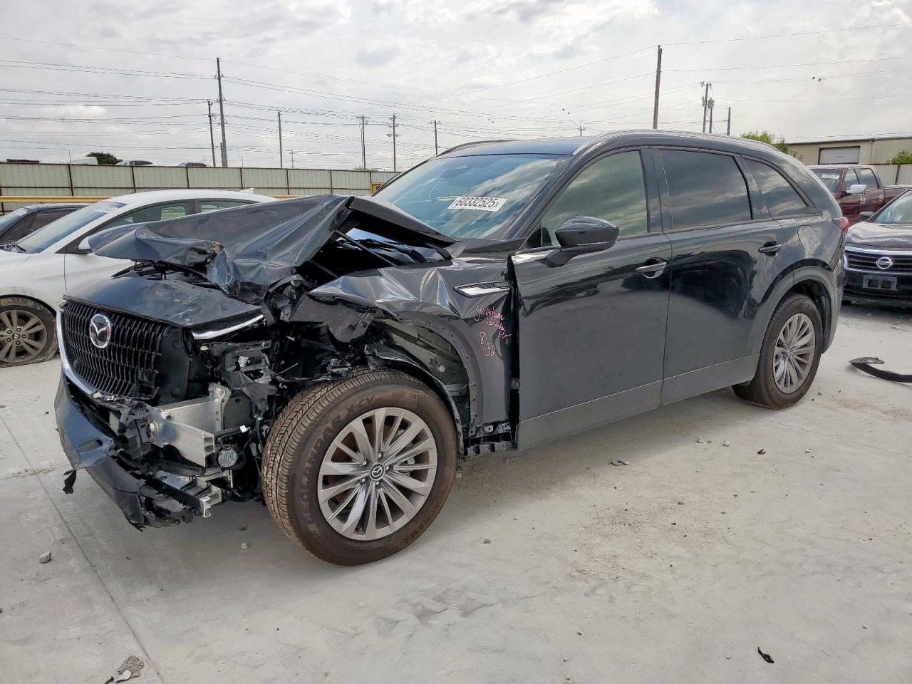 Salvage Mazda Cx Image