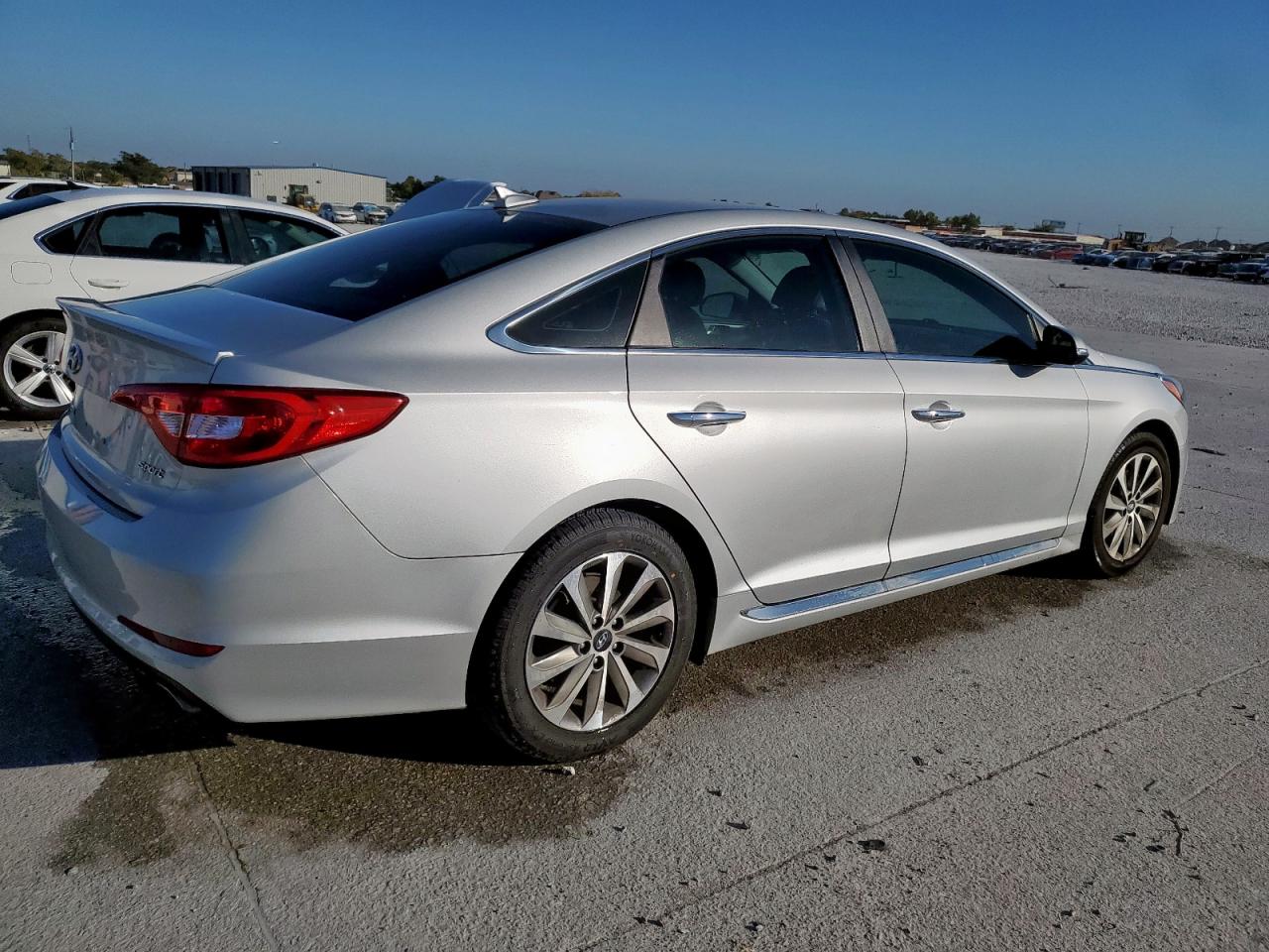 Hyundai SONATA Sport
