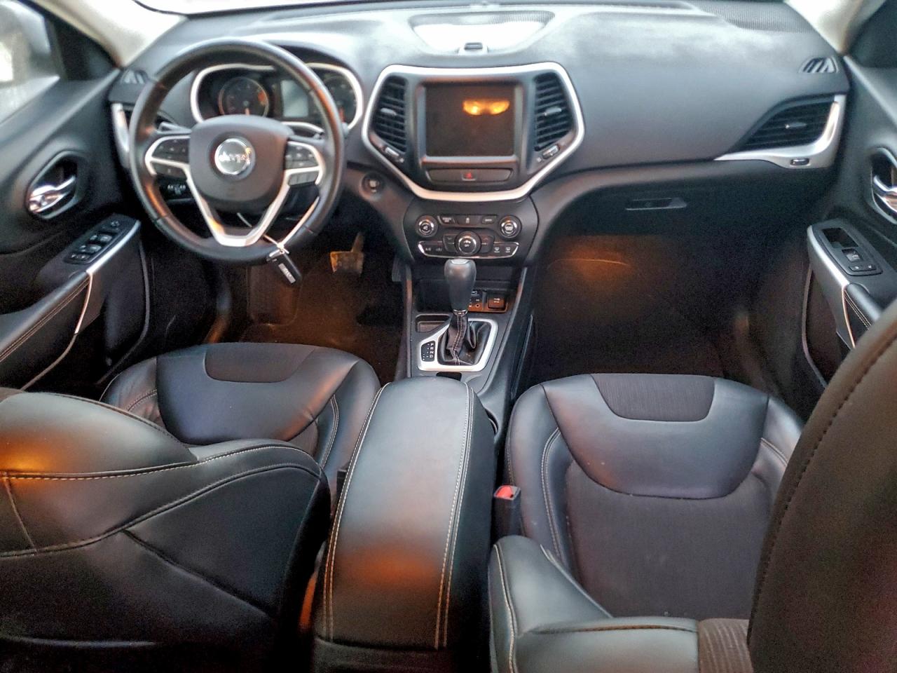 Jeep Grand Cherokee Latitude Plus
