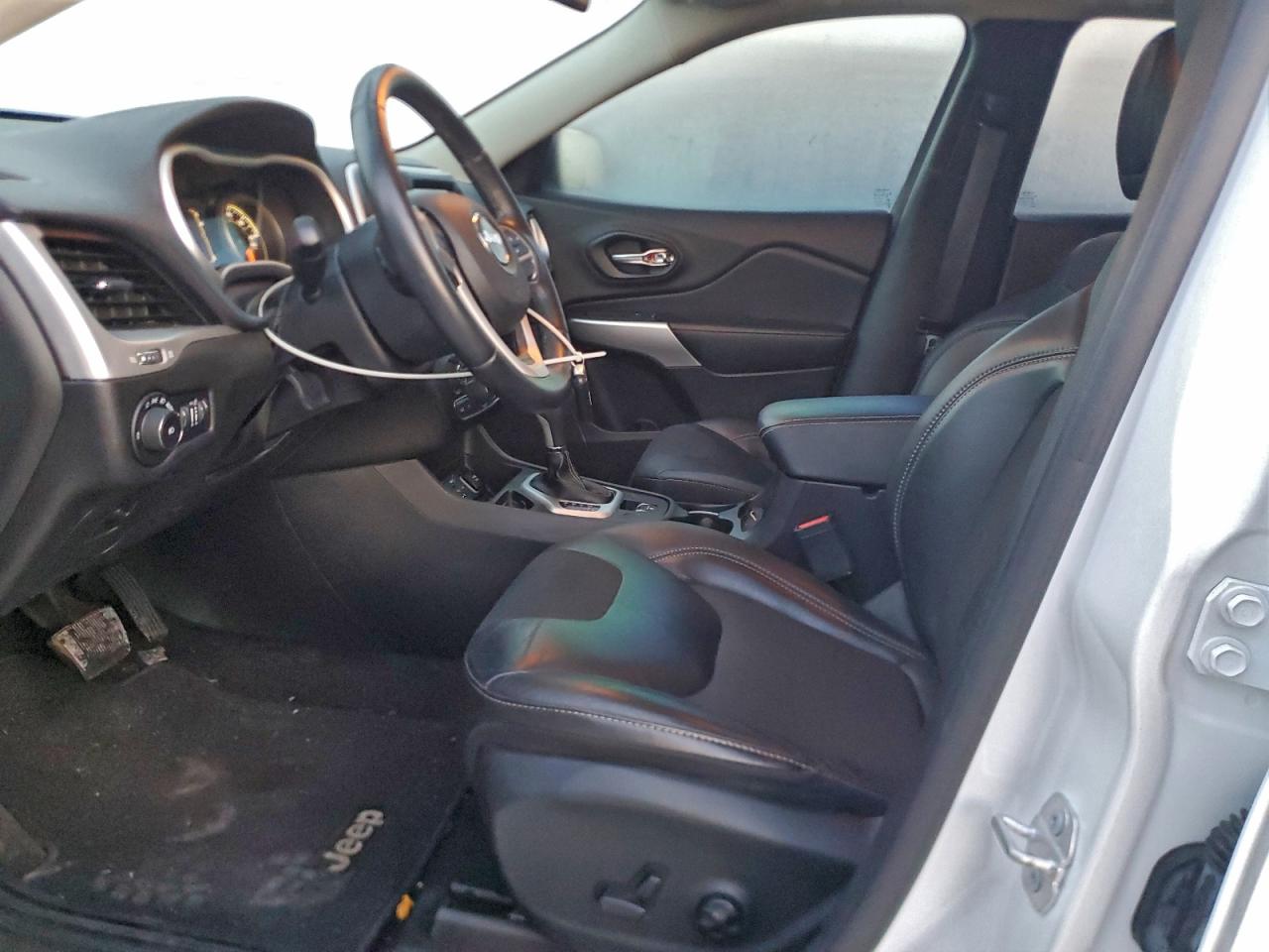 Jeep Grand Cherokee Latitude Plus
