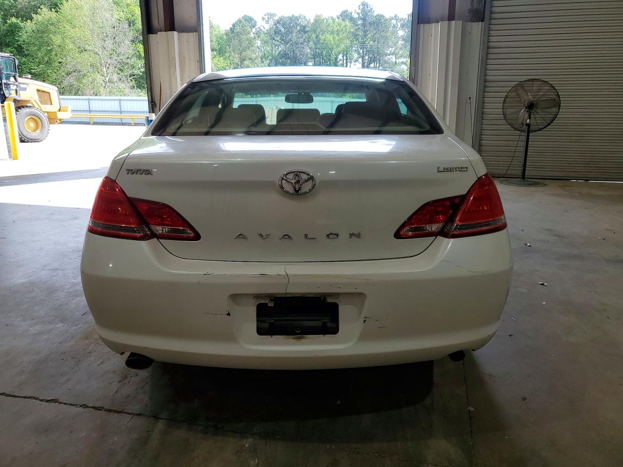 Toyota Avalon Limited