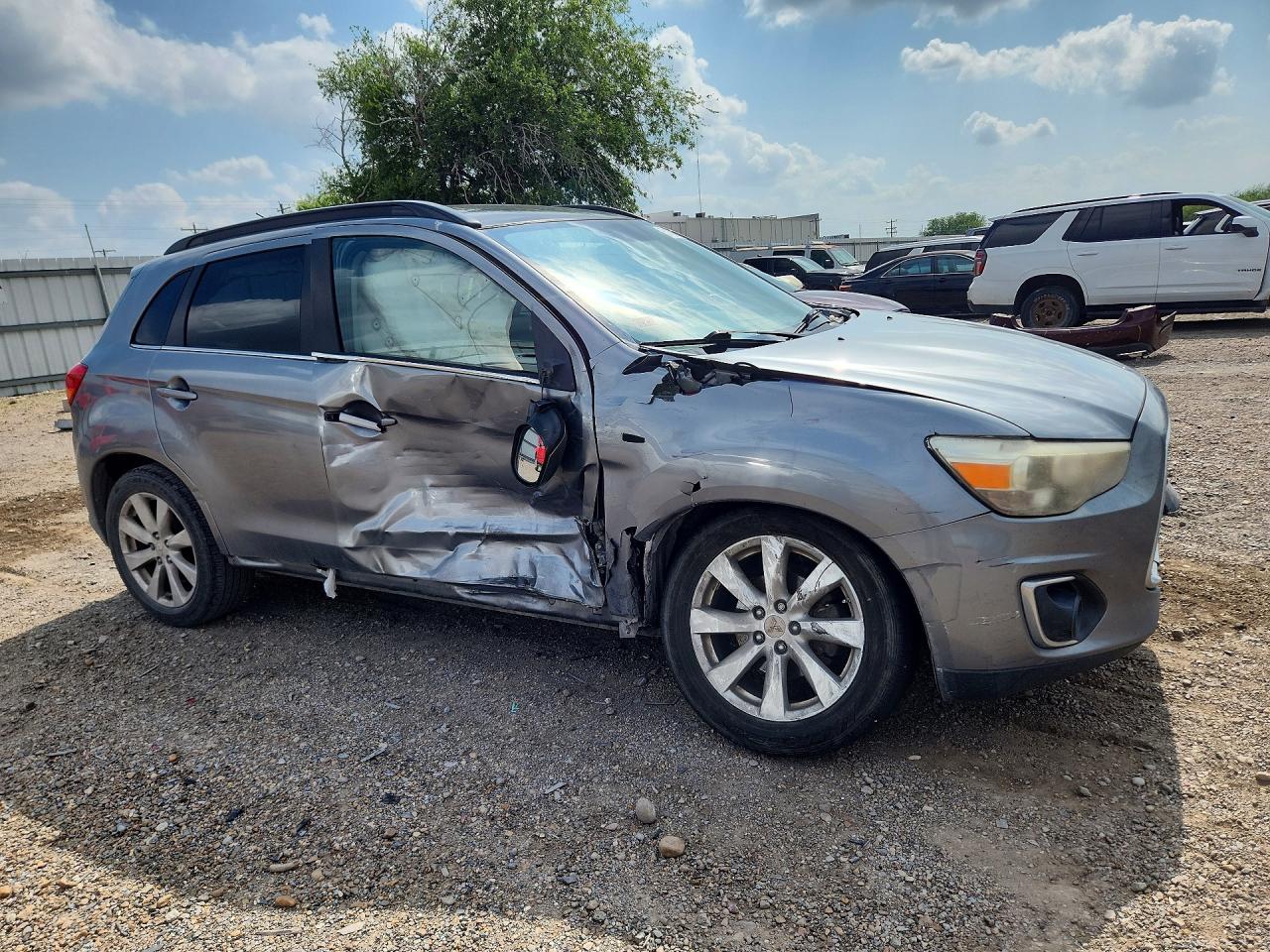 Mitsubishi Outlander Se