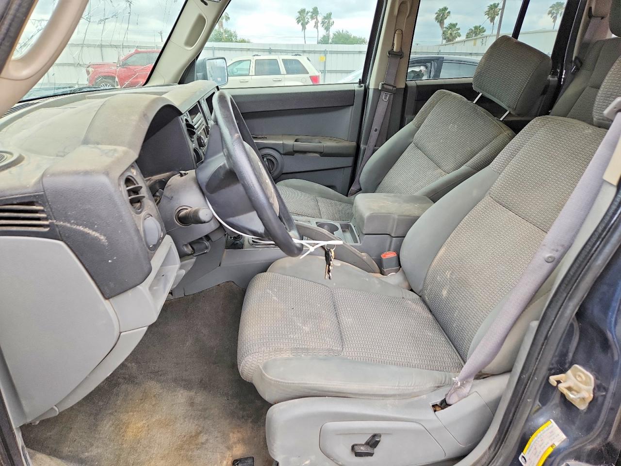 Jeep Commander