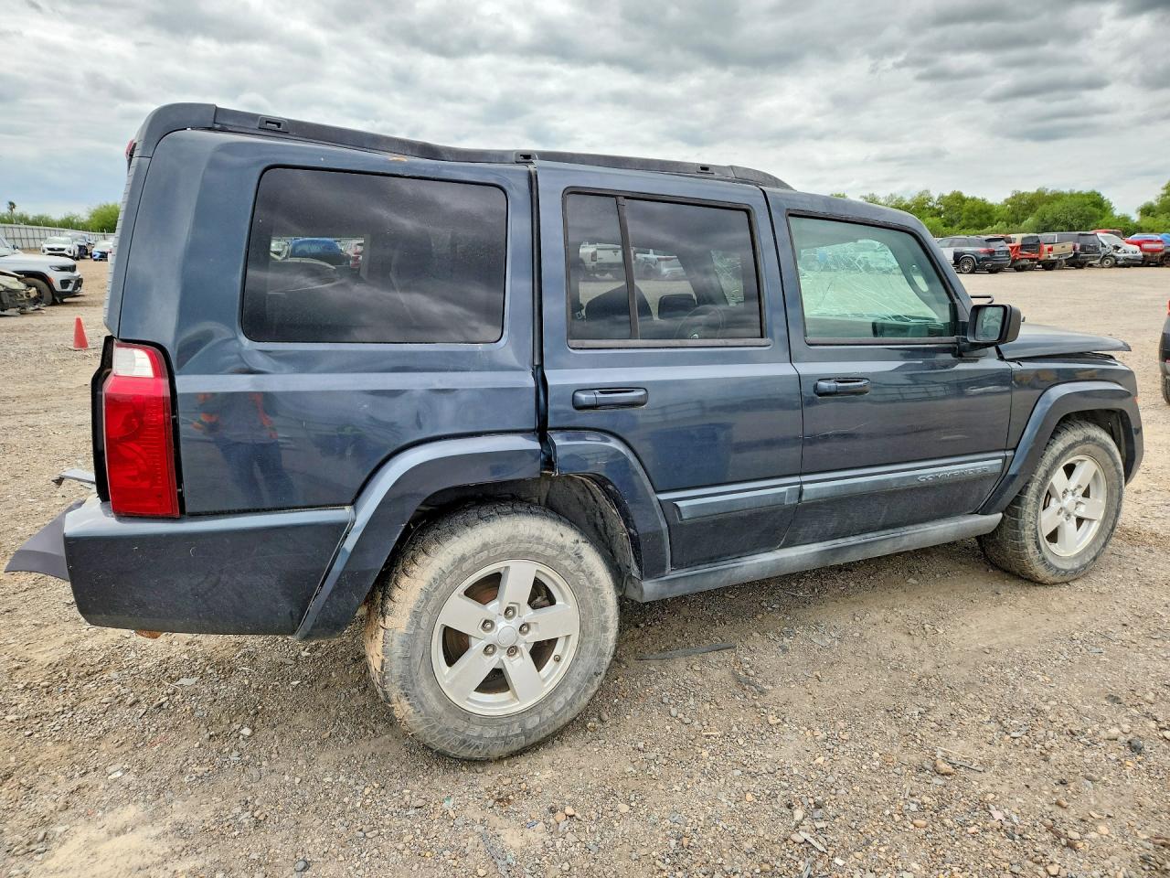 Jeep Commander