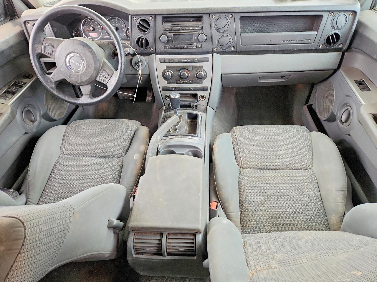 Jeep Commander